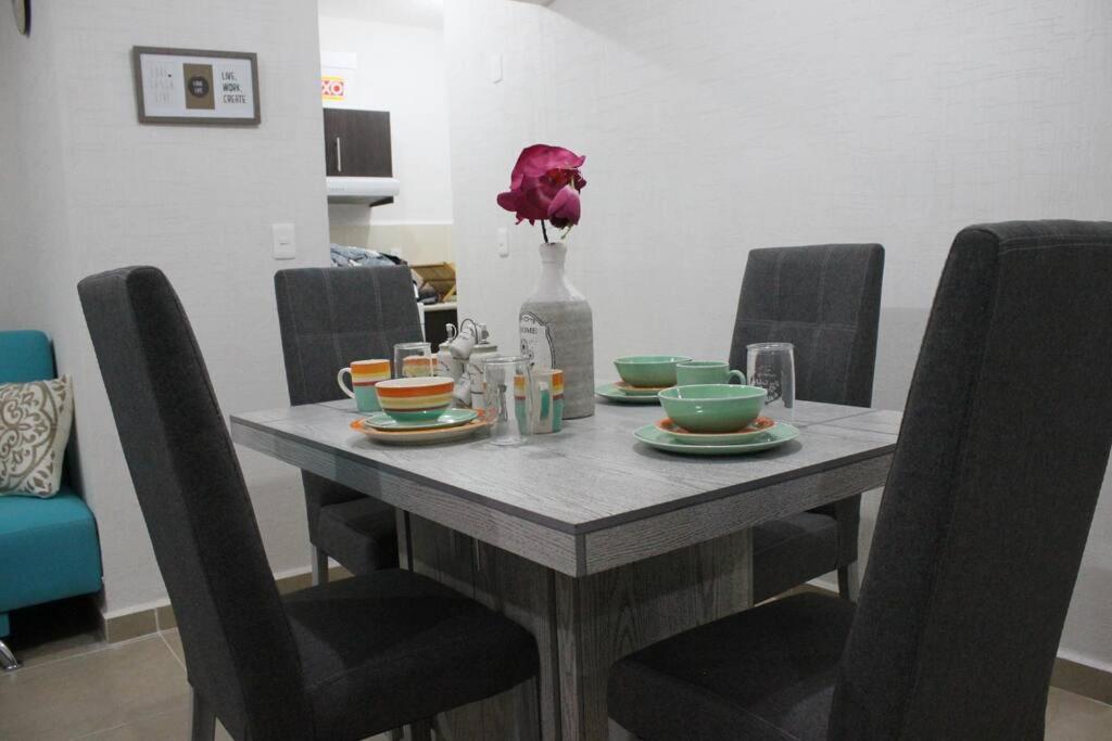 Appartement Depa De Playa C/Alberca Cerca De La 5A Avenida à Playa del Carmen Extérieur photo