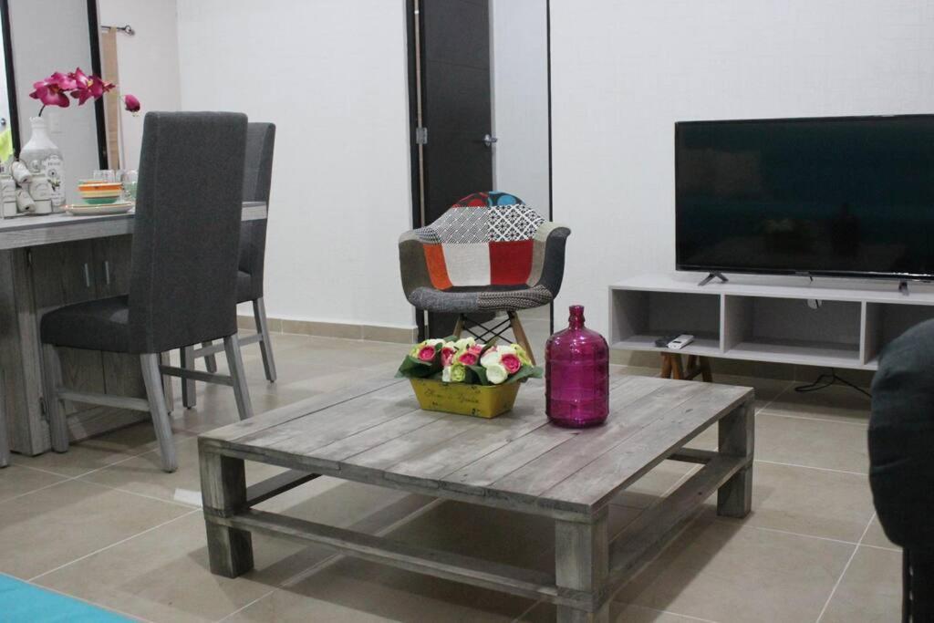 Appartement Depa De Playa C/Alberca Cerca De La 5A Avenida à Playa del Carmen Extérieur photo